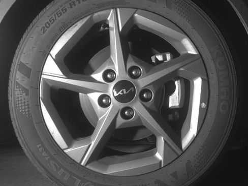 Used 2025 Kia K4 LXS image 13