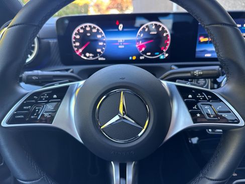 Certified 2025 Mercedes-Benz CLA 250 4MATIC image 22