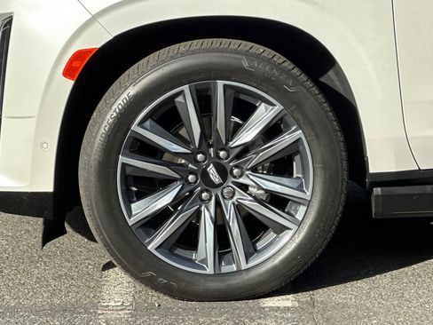 Used 2023 Cadillac Escalade ESV Sport Platinum image 28