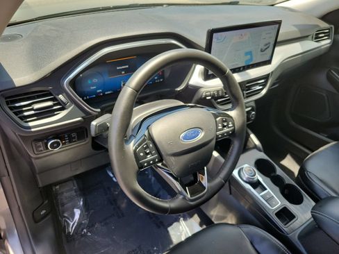 Used 2023 Ford Escape Platinum FWD image 23