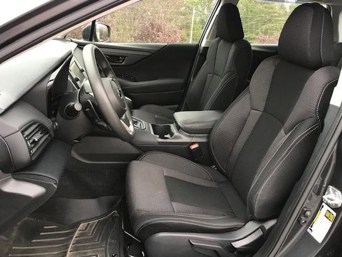 Used 2021 Subaru Outback 2.5i image 6