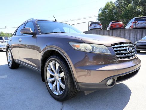 Used 2004 INFINITI FX35 2WD w/ Touring Pkg image 9