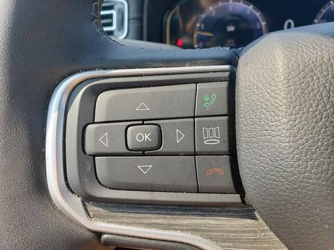 Used 2024 Jeep Wagoneer L Series III w/ Premium Group I AWD/4WD image 29