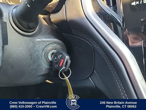 Used 2023 Subaru Outback Premium image 10