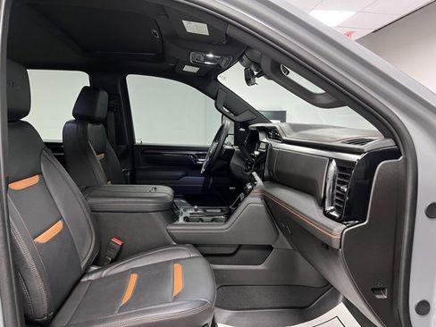 Used 2025 GMC Sierra 2500 AT4 w/ AT4 Premium Plus Package image 59