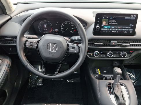 Used 2025 Honda HR-V EX-L image 11