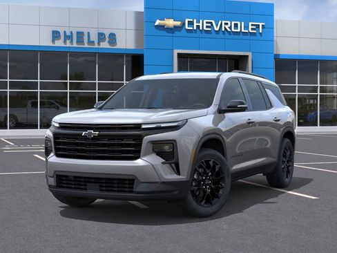 New 2026 Chevrolet Traverse LT image 6