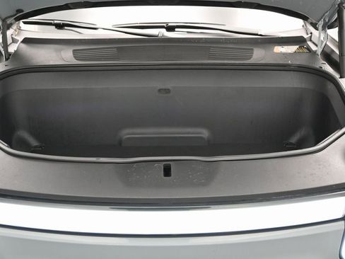 Used 2022 Rivian R1S Launch Edition image 39