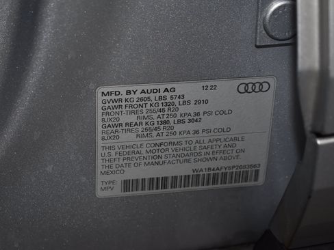 Used 2023 Audi SQ5 Premium Plus w/ Premium Plus Package AWD/4WD image 52