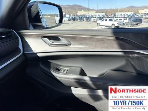 New 2026 Jeep Grand Cherokee Altitude AWD/4WD image 24