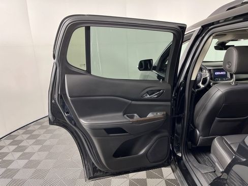 Used 2021 GMC Acadia Denali w/ Denali Ultimate Package image 39