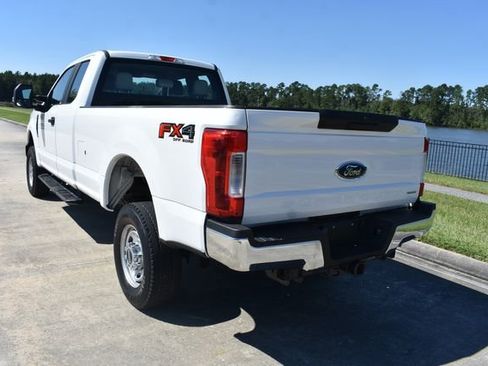 Used 2019 Ford F250 XL w/ XL Value Package image 8