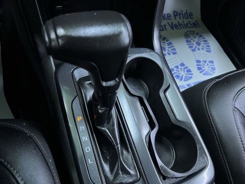 Used 2018 Chevrolet Colorado Z71 AWD/4WD image 26