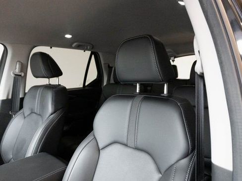 Certified 2025 Honda Pilot EX-L image 19