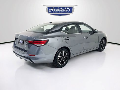 Used 2025 Nissan Sentra SV FWD image 7