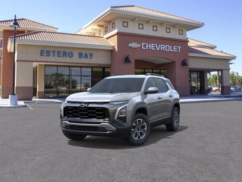 New 2026 Chevrolet Equinox ACTIV w/ Convenience Package III FWD image 8