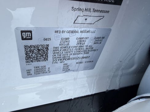 Used 2025 Cadillac XT6 Premium Luxury w/ LPO, Floor Liner Package image 39