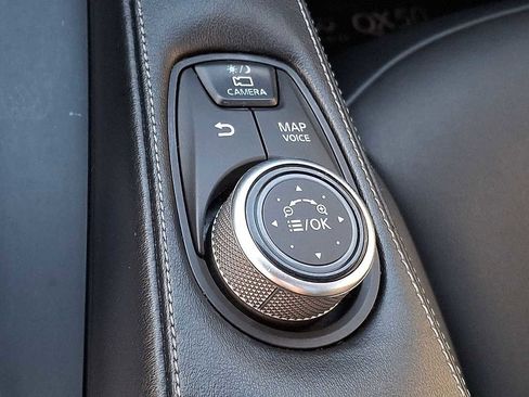 Used 2020 INFINITI QX50 Essential w/ Edition 30 Package AWD/4WD image 20