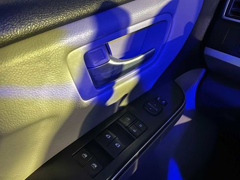 Used 2015 Toyota Camry SE image 31