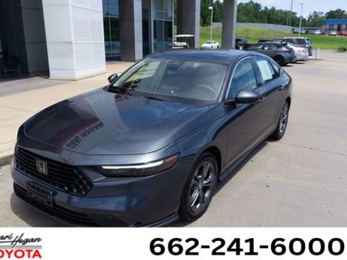 Used 2023 Honda Accord EX image 1