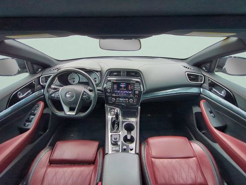 Certified 2021 Nissan Maxima Platinum w/ 40th Anniversary Package FWD image 11