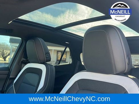 Used 2024 Chevrolet Blazer EV LT image 18