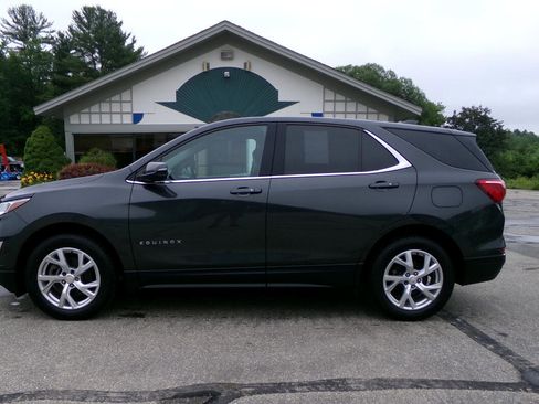 Used 2018 Chevrolet Equinox LT image 3