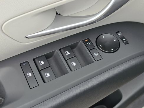 New 2026 Hyundai Tucson SEL FWD image 23