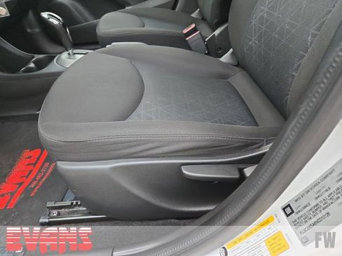 Used 2022 Chevrolet Spark LS image 17