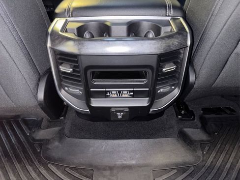 Used 2019 RAM 1500 Big Horn AWD/4WD image 33