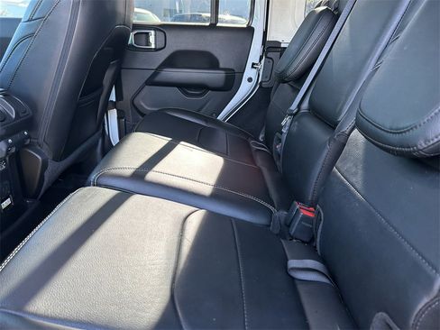 Used 2023 Jeep Wrangler Unlimited Sahara w/ Cold Weather Group image 20