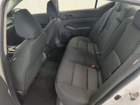 Used 2025 Nissan Altima 2.5 S FWD image 14