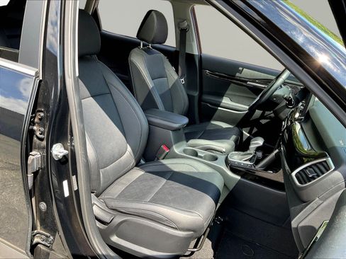Used 2023 Kia Seltos EX AWD/4WD image 30