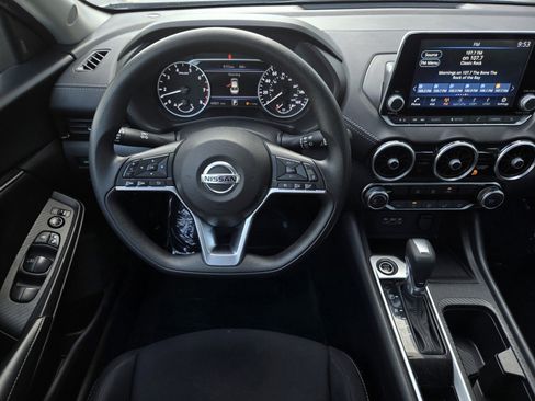Used 2023 Nissan Sentra SV image 12