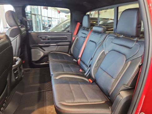 New 2026 RAM 1500 Laramie AWD/4WD image 14