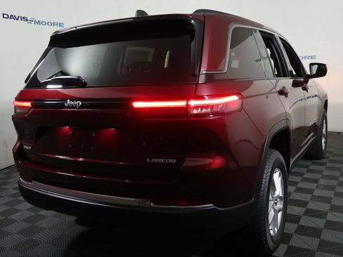 New 2026 Jeep Grand Cherokee Laredo AWD/4WD image 6