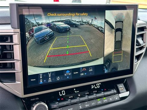 New 2026 Toyota Tundra Limited image 12