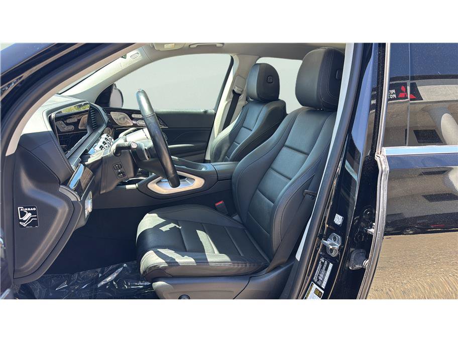 Used 2024 Mercedes-Benz GLS 450 4MATIC image 12