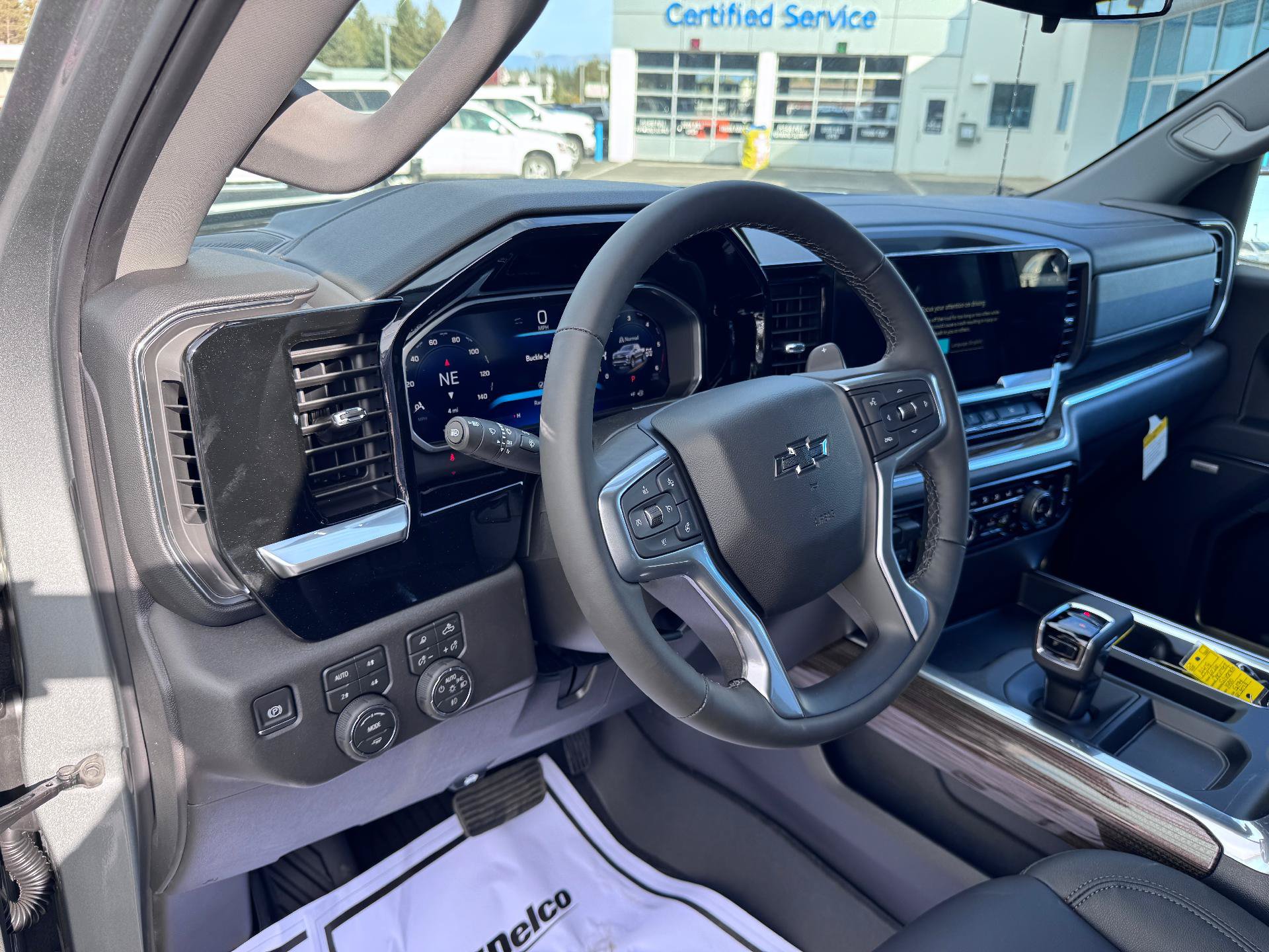 New 2026 Chevrolet Silverado 1500 RST w/ RST All Star Premium Package AWD/4WD image 9