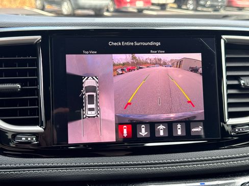 New 2026 Chrysler Pacifica Select image 27