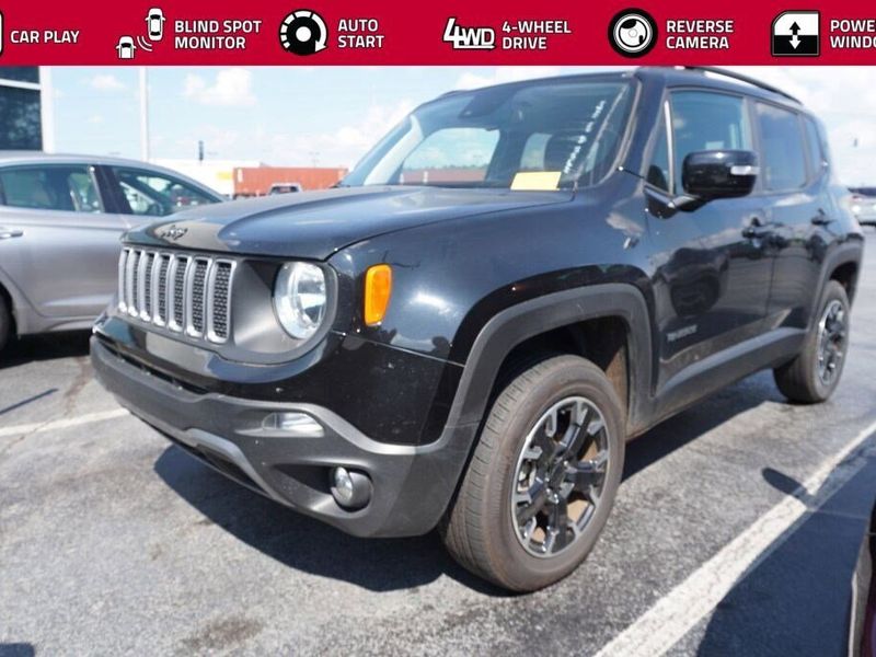 Used 2023 Jeep Renegade Latitude image 1