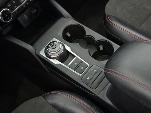 Certified 2022 Ford Escape SEL w/ SEL Stealth AWD Package image 24