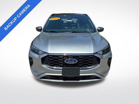 Used 2023 Ford Escape ST-Line w/ Tech Pack #1 AWD/4WD image 8