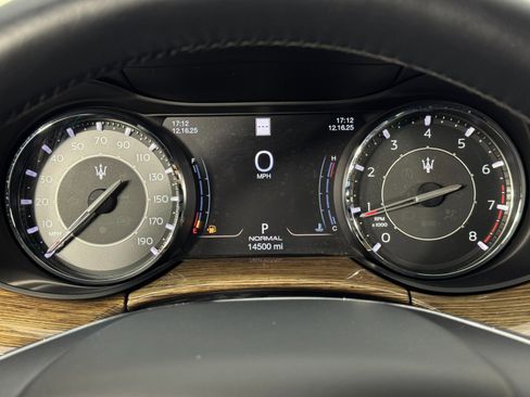 Used 2022 Maserati Quattroporte GT image 20