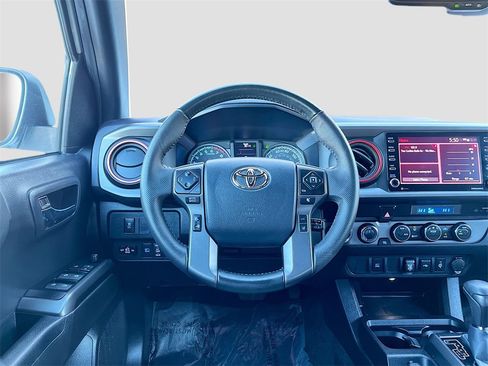 Used 2023 Toyota Tacoma TRD Off-Road image 21