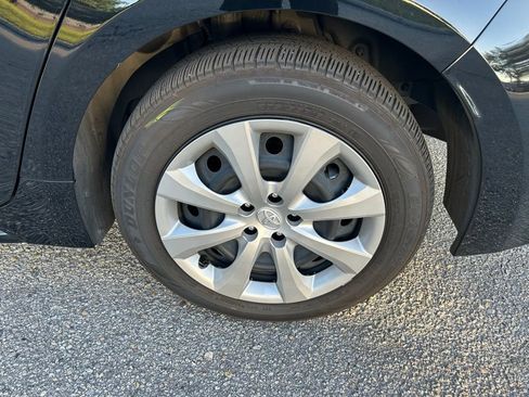 Used 2026 Toyota Corolla LE image 9