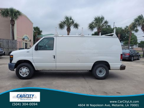 Used 2011 Ford E-250 and Econoline 250 w/ Commercial Cargo Van Pkg RWD image 5