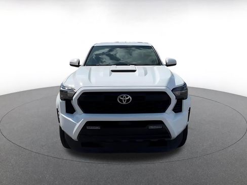 Used 2024 Toyota Tacoma TRD Sport RWD image 4