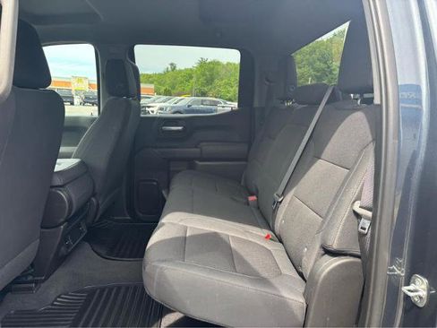 Used 2020 GMC Sierra 1500 4x4 Crew Cab w/ Sierra Value Package image 20