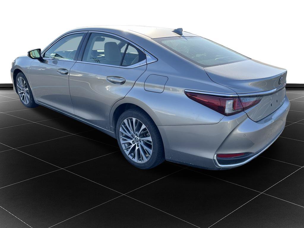 Used 2021 Lexus ES 250 w/ Premium Package AWD/4WD image 3